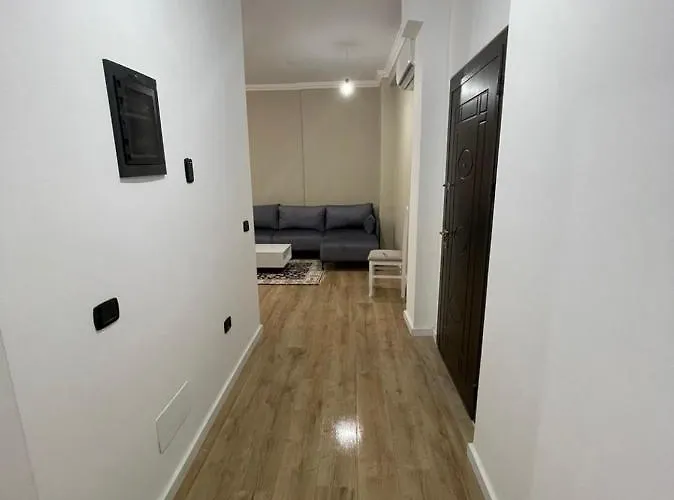 Lägenhet Avi - Daily Rent Tirana